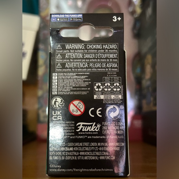 Disney Oogie Boogie Nightmare Before Christmas Keychain Pop Funko - Picture 3 of 3